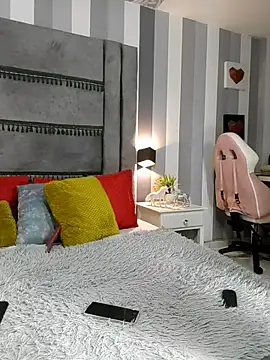 Snapshot of Julianewell chatting on December 2025 12:25:02 PM Julianewell online show from December 2025 12:25:02 PM