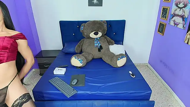 Snapshot of Maevewild chatting on January 2025 09:39:01 PM Maevewild online show from January 2025 09:39:01 PM