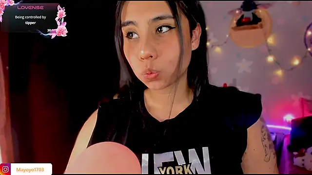 Snapshot of kiki_cavilll chatting on September 2025 10:35:02 PM kiki cavilll online show from September 2025 10:35:02 PM