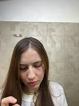 Snapshot of br00klynhaze420 chatting on July 2026 06:05:01 AM br00klynhaze420 online show from July 2026 06:05:01 AM