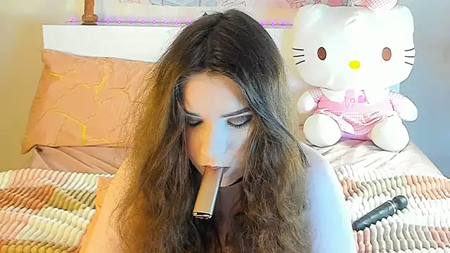 kuraii1  online show from February 2025 12:07:01 AM