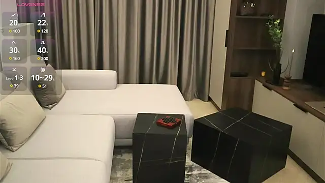 IrisNoire online show from February 2025 08:25:01 PM