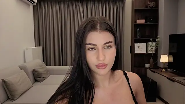 IrisNoire online show from June 2026 07:34:02 PM