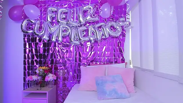 Snapshot of Brisa_blue chatting on December 2024 07:08:02 PM Brisa blue online show from December 2024 07:08:02 PM