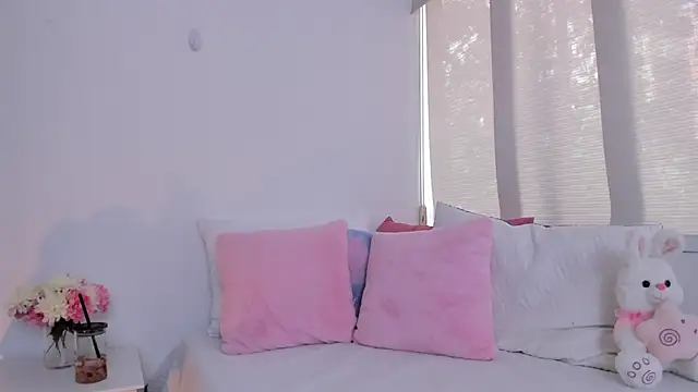 Snapshot of Brisa_blue chatting on February 2025 07:16:02 PM Brisa blue online show from February 2025 07:16:02 PM