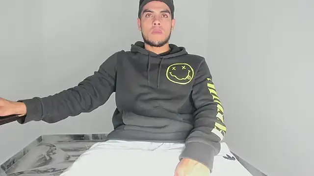 Snapshot of mikee_scooth chatting on November 2025 09:44:02 AM mikee scooth online show from November 2025 09:44:02 AM