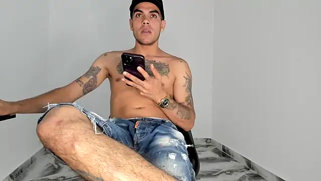 mikee scooth online show from March 2026 10:14:01 PM