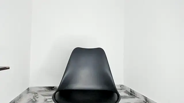 mikee scooth online show from April 2026 12:11:02 AM