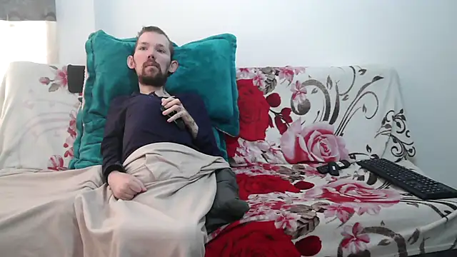 Sophia and Thomas online show from April 2026 07:07:01 PM