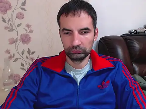 Snapshot of Leo_1617 chatting on November 2025 06:04:02 PM Leo 1617 online show from November 2025 06:04:02 PM