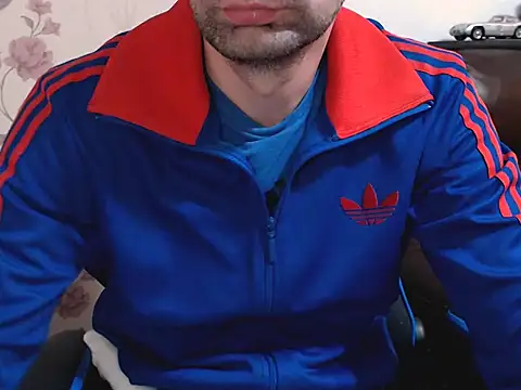 Snapshot of Leo_1617 chatting on November 2025 09:03:02 PM Leo 1617 online show from November 2025 09:03:02 PM