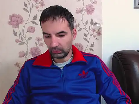 Snapshot of Leo_1617 chatting on December 2025 08:56:02 AM Leo 1617 online show from December 2025 08:56:02 AM