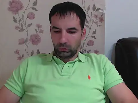 Snapshot of Leo_1617 chatting on December 2025 06:39:02 AM Leo 1617 online show from December 2025 06:39:02 AM