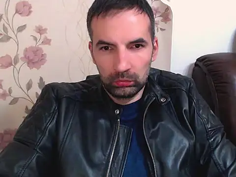 Snapshot of Leo_1617 chatting on April 2026 07:27:02 PM Leo 1617 online show from April 2026 07:27:02 PM