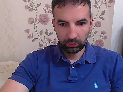 Snapshot of Leo_1617 chatting on May 2026 08:44:02 AM Leo 1617 online show from May 2026 08:44:02 AM
