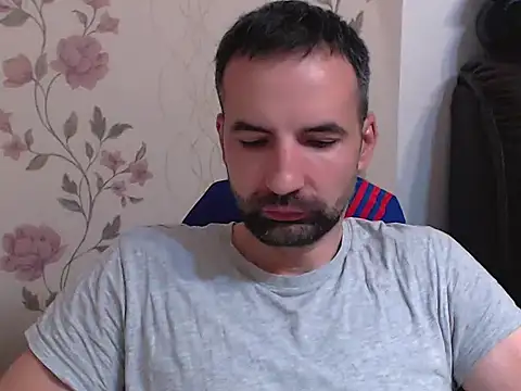 Snapshot of Leo_1617 chatting on June 2026 08:29:01 PM Leo 1617 online show from June 2026 08:29:01 PM