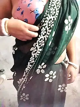 Priya-bhabi012 online show from October 2025 08:27:05 AM