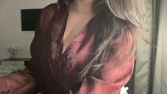 Wild Fantasy 7 online show from November 2025 07:58:01 PM