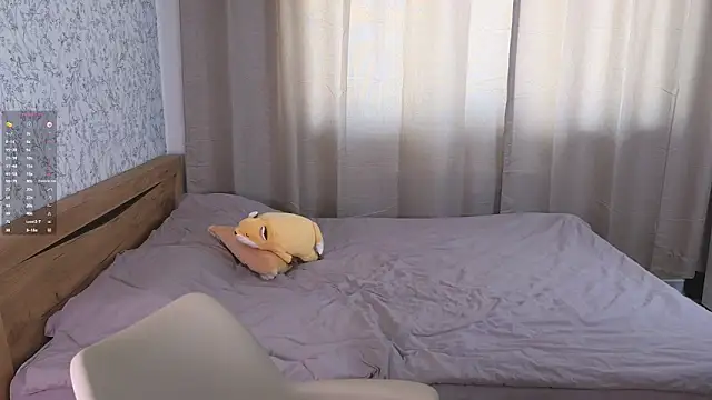 HalieCross online show from February 2025 09:26:02 AM