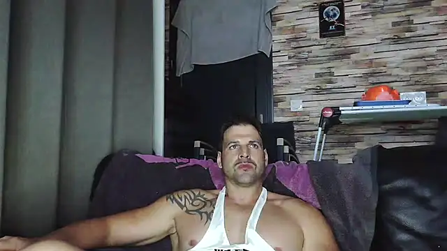 Snapshot of XxBigboybandxX chatting on November 2025 07:23:01 PM XxBigboybandxX online show from November 2025 07:23:01 PM