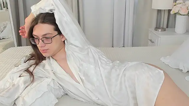 Alfreda Mills online show from April 2026 10:46:02 AM