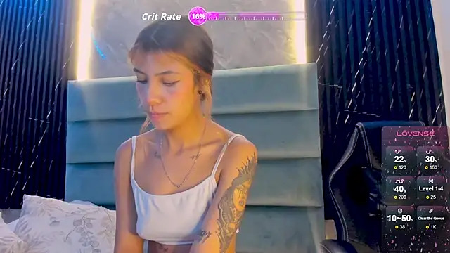 Snapshot of MelodiLovee_ chatting on November 2025 12:27:02 PM MelodiLovee online show from November 2025 12:27:02 PM