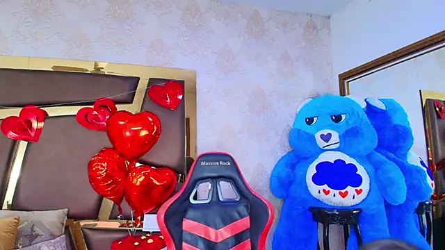 ZoehRoux online show from February 2025 04:26:01 AM