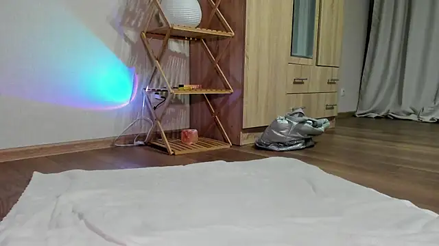 minidivaa  online show from November 2025 09:25:02 PM