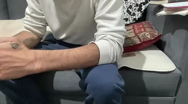 Snapshot of 4small4inchlol chatting on January 2025 04:55:02 PM 4small4inchlol online show from January 2025 04:55:02 PM