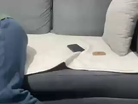 Snapshot of 4small4inchlol chatting on March 2025 12:17:01 AM 4small4inchlol online show from March 2025 12:17:01 AM