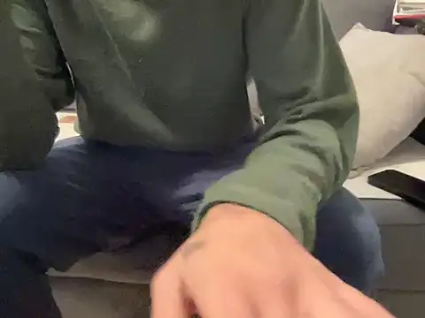 Snapshot of 4small4inchlol chatting on December 2025 11:47:01 AM 4small4inchlol online show from December 2025 11:47:01 AM