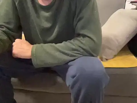 4small4inchlol online show from January 2026 10:13:02 PM