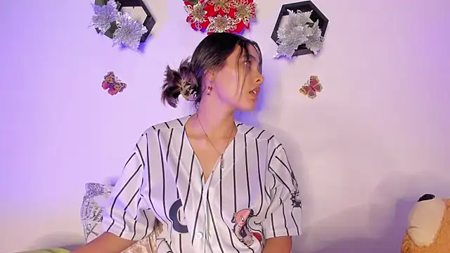 samara jonness online show from January 2025 04:48:02 AM