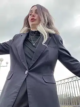 SandraCarter online show from March 2025 12:06:02 PM