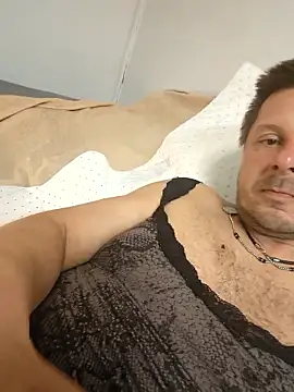 Snapshot of brbrrbrbrb chatting on October 2025 05:53:02 AM brbrrbrbrb online show from October 2025 05:53:02 AM