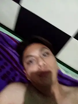 Snapshot of AngLMex chatting on September 2025 08:02:02 AM AngLMex online show from September 2025 08:02:02 AM