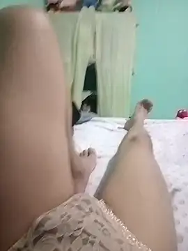 Snapshot of AngLMex chatting on December 2025 05:45:02 AM AngLMex online show from December 2025 05:45:02 AM