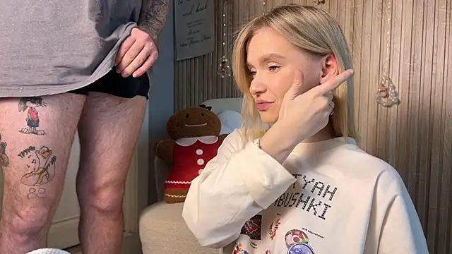 Adelovenick online show from January 2026 09:58:02 AM