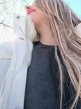 AvaShayy online show from February 2025 09:00:02 AM