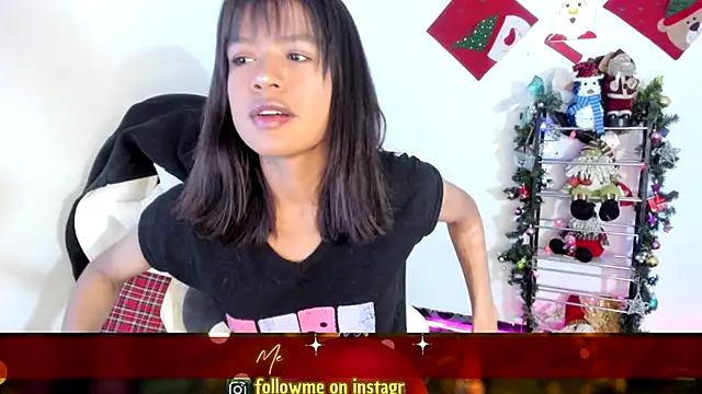 meganthompsonn22 online show from December 2025 01:54:02 AM