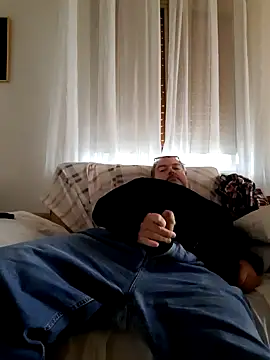 Snapshot of bluangelo chatting on March 2025 07:58:02 AM bluangelo online show from March 2025 07:58:02 AM