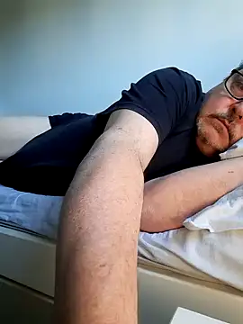 Snapshot of bluangelo chatting on March 2025 03:39:02 PM bluangelo online show from March 2025 03:39:02 PM