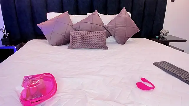 susyy7 online show from February 2026 03:51:02 AM