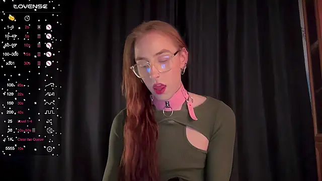 Snapshot of Avril_Pearly_ chatting on September 2025 10:38:02 AM Avril Pearly online show from September 2025 10:38:02 AM