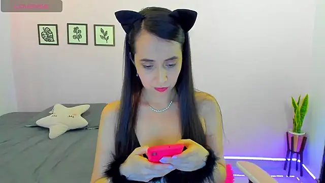 Snapshot of sophie_pazz chatting on October 2025 10:25:02 PM sophie pazz online show from October 2025 10:25:02 PM