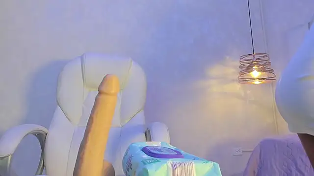 Victoriaa millers online show from September 2025 07:15:01 PM