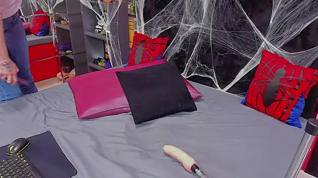  Alison   online show from October 2025 01:42:01 AM