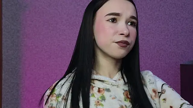 LilithStrangfor online show from April 2026 11:00:02 PM