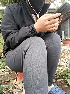 Snapshot of Fuckmehard2xx chatting on December 2024 02:45:02 AM Fuckmehard2xx online show from December 2024 02:45:02 AM