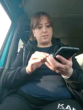 Snapshot of larylary6969 chatting on February 2025 01:29:01 PM larylary6969 online show from February 2025 01:29:01 PM